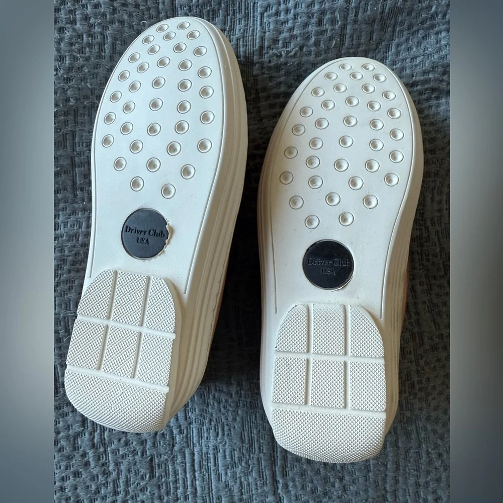 Driver Club USA Girls (kids) Pink Slip-On Loafers. Size 11. New in box